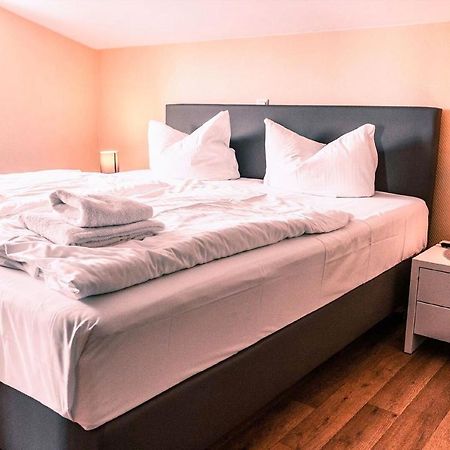 Mit Meerblick Und Balkon, Gratis Nutzung Vom Ahoi Erlebnisbad Und Sauna In Sellin - Meeresblick Fewo 29 Goehren  Esterno foto