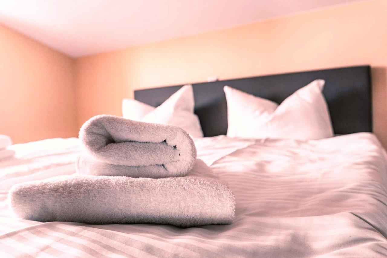 Mit Meerblick Und Balkon, Gratis Nutzung Vom Ahoi Erlebnisbad Und Sauna In Sellin - Meeresblick Fewo 29 Goehren  Esterno foto